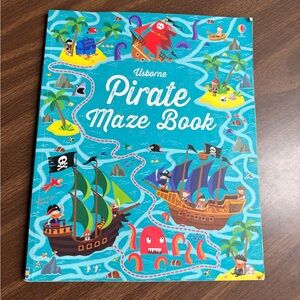 Usborne Pirate Maze Book - Blue and Red
